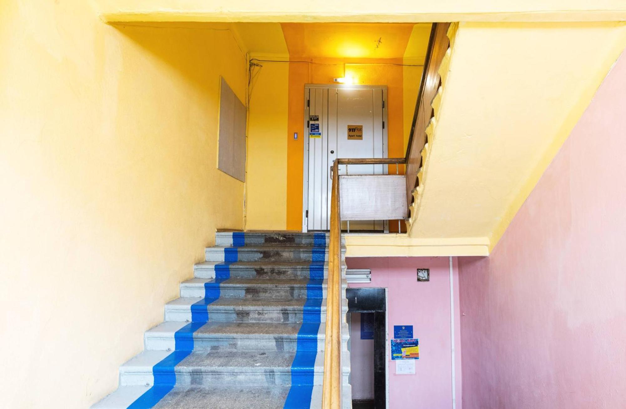 Guest House "Vladimirskaya 42" Kiev Exterior foto